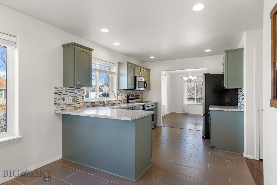 River Rock and Royal Village - Residential