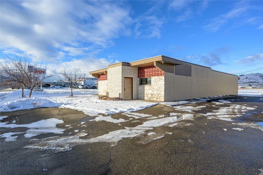 Prime Commercial Real Estate Opportunity in Anaconda, MT – Ready for Your Vision!
Located in the charming and rapidly growing community of Anaconda, Montana, this commercial property offers incredible potential for your business. Anaconda is known for its stunning mountain views, vibrant local culture, and a strong sense of community, making it a fantastic place to establish or grow your business. This well-maintained building, just under 4,000 sq. ft., sits on a large lot with ample parking, ensuring convenience for customers and staff. Formerly a successful restaurant, the property is equipped with a brand-new 14' exhaust hood and is perfectly set up for culinary ventures. However, its versatile layout also makes it an excellent choice for retail, office use, or specialty services. Recent upgrades, including a new roof, ensure peace of mind and reduced maintenance costs. With its prime location in Anaconda, your business will benefit from the town's unique charm and growing appeal as a destination for residents and visitors alike. Don’t miss this chance to secure a property with endless possibilities in one of Montana’s most picturesque and welcoming communities. Schedule your showing today!