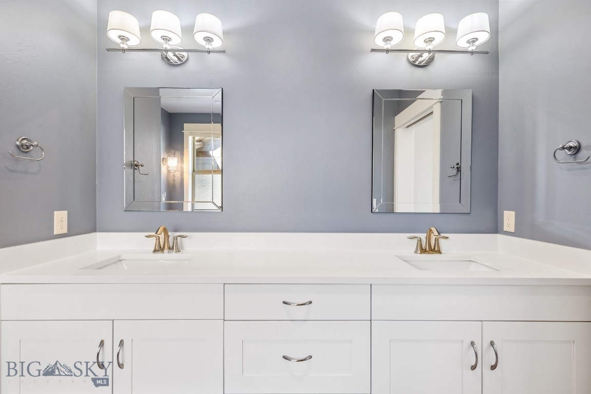 Bozeman, Montana 59718, United States, 3 Bedrooms Bedrooms, ,2 BathroomsBathrooms,Residential,Pending,113227