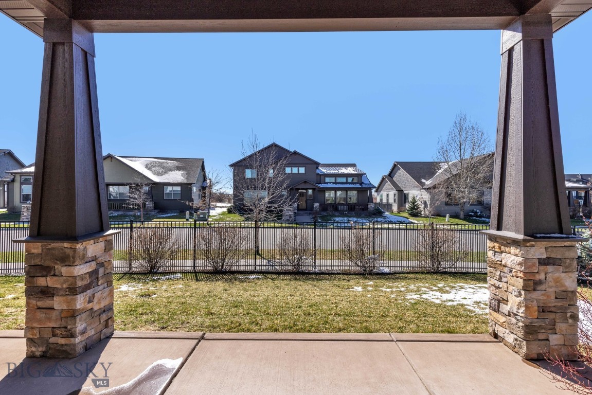 Bozeman, Montana 59718, United States, 3 Bedrooms Bedrooms, ,2 BathroomsBathrooms,Residential,Pending,113227