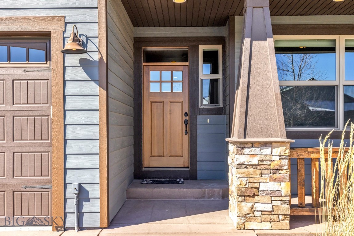 Bozeman, Montana 59718, United States, 3 Bedrooms Bedrooms, ,2 BathroomsBathrooms,Residential,Pending,113227