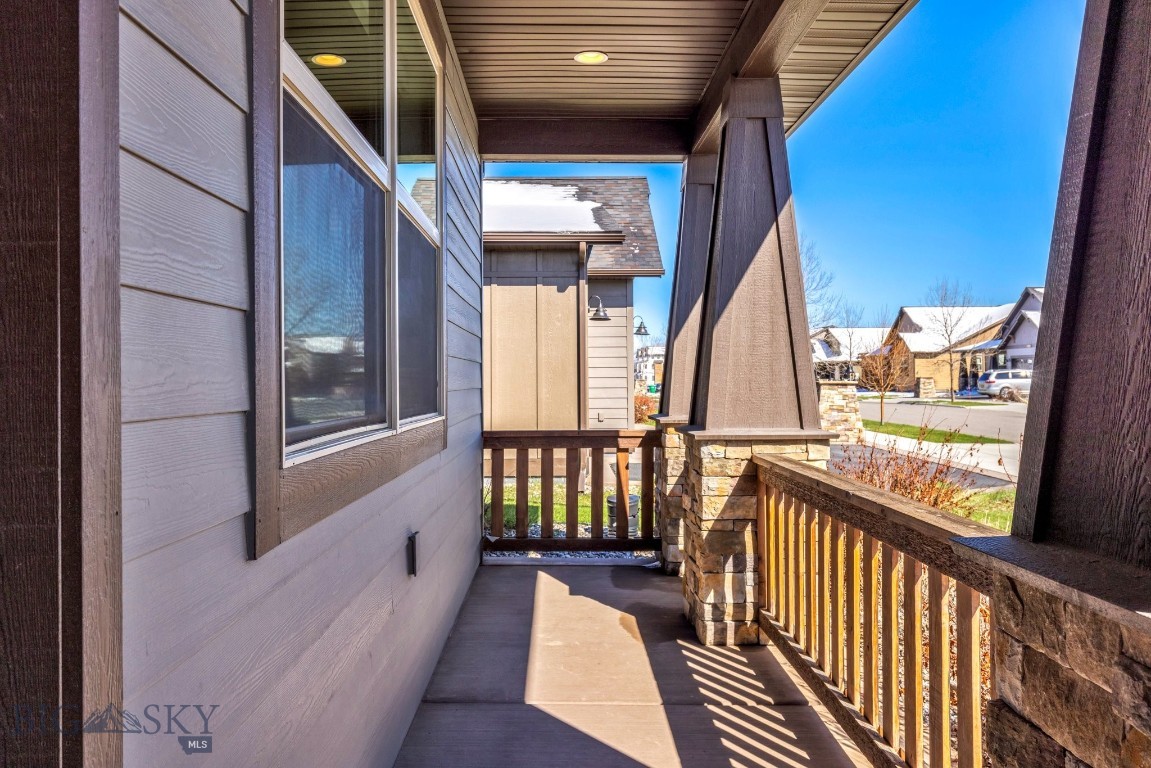 Bozeman, Montana 59718, United States, 3 Bedrooms Bedrooms, ,2 BathroomsBathrooms,Residential,Pending,113227