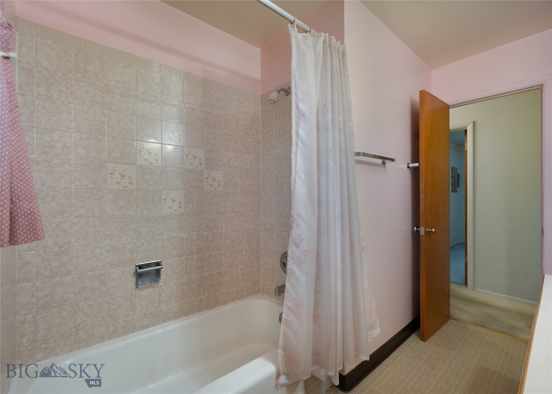 New Hyalite View - Residential