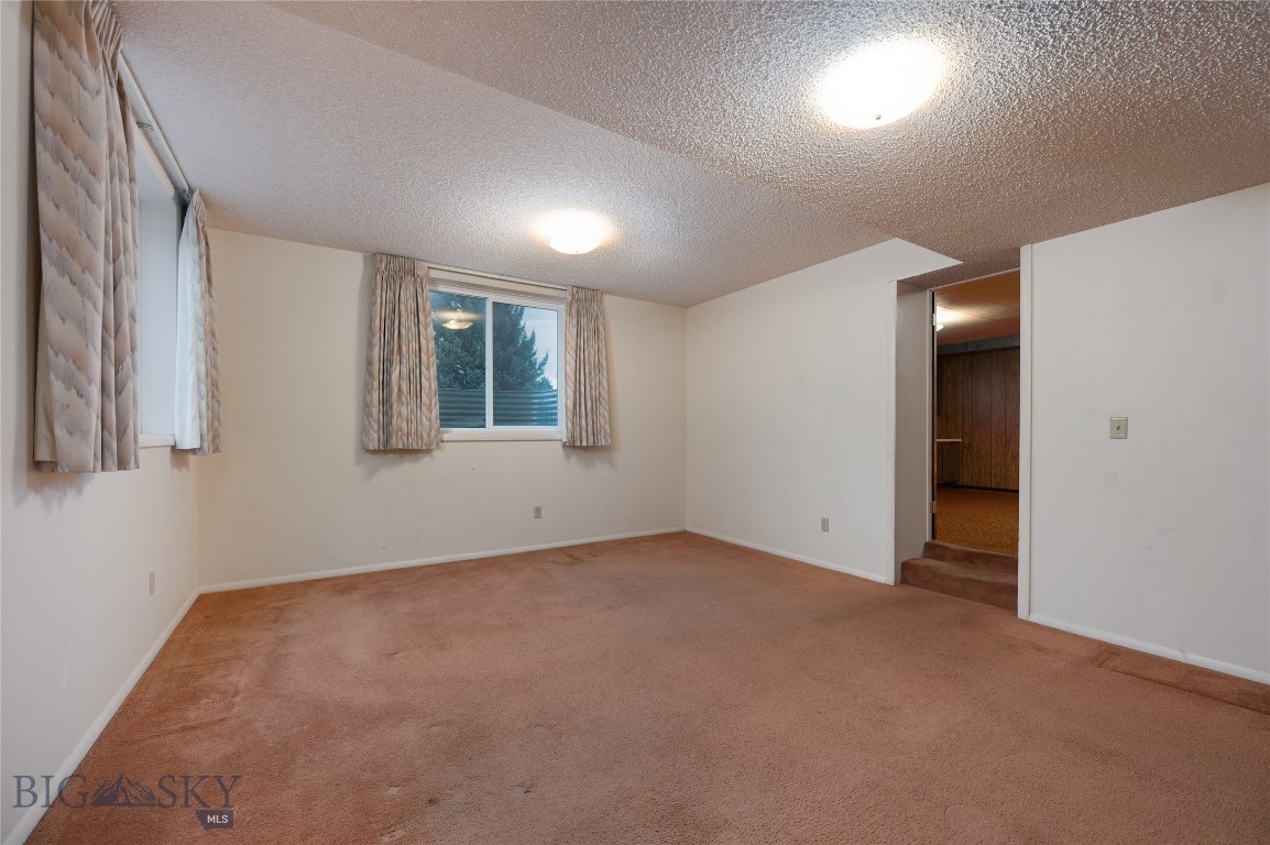 New Hyalite View - Residential