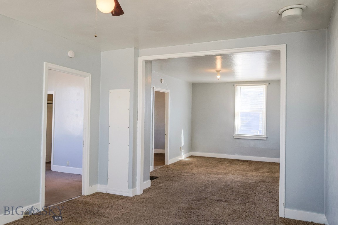 Anaconda, Montana 59711, United States, 2 Bedrooms Bedrooms, ,1 BathroomBathrooms,Residential,Pending,37616