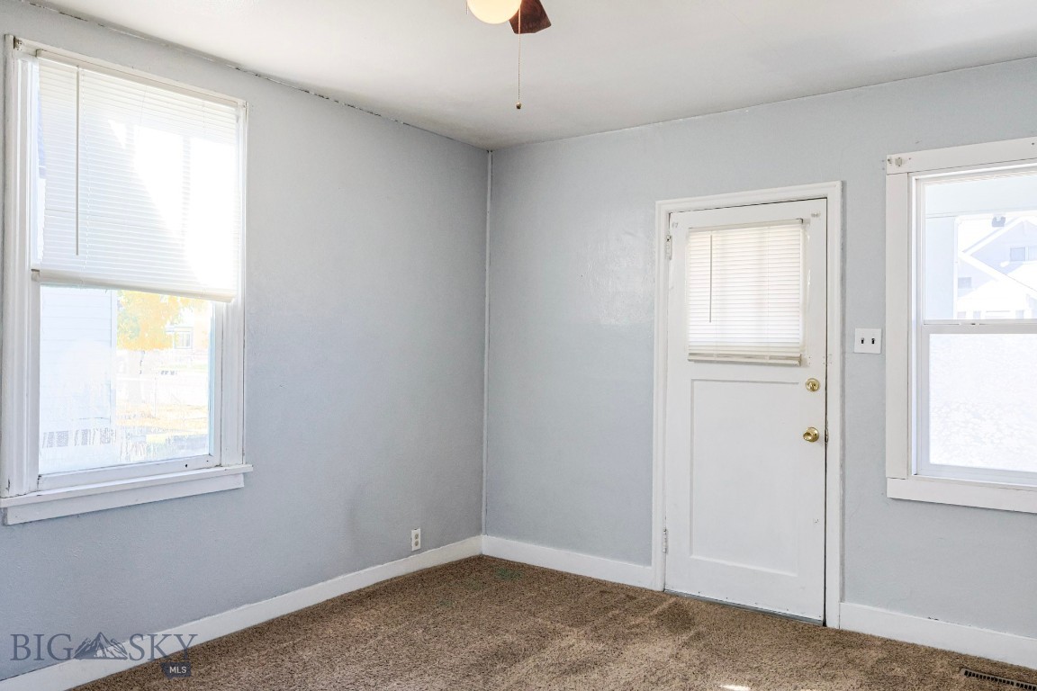 Anaconda, Montana 59711, United States, 2 Bedrooms Bedrooms, ,1 BathroomBathrooms,Residential,Pending,37616