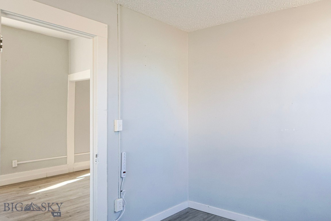 Anaconda, Montana 59711, United States, 2 Bedrooms Bedrooms, ,1 BathroomBathrooms,Residential,Pending,37616