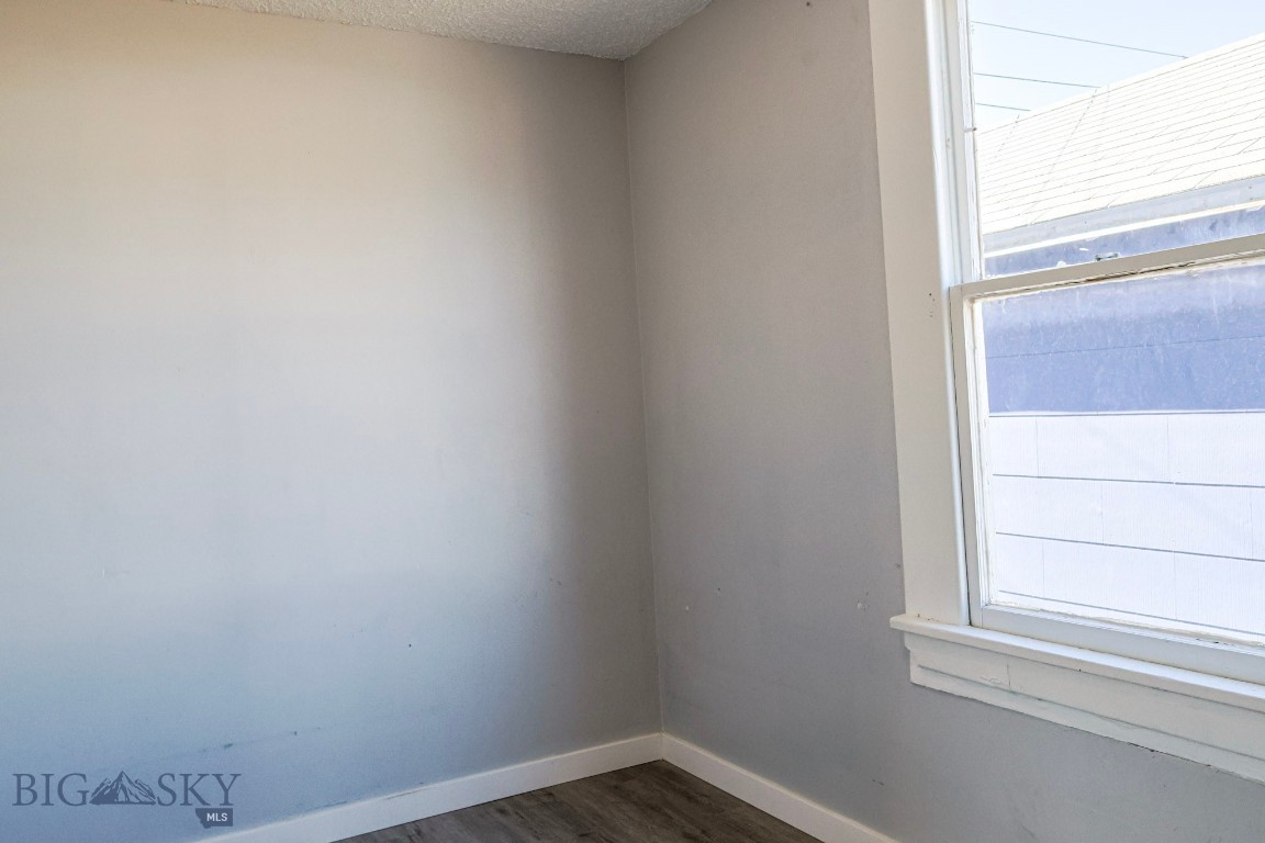 Anaconda, Montana 59711, United States, 2 Bedrooms Bedrooms, ,1 BathroomBathrooms,Residential,Pending,37616