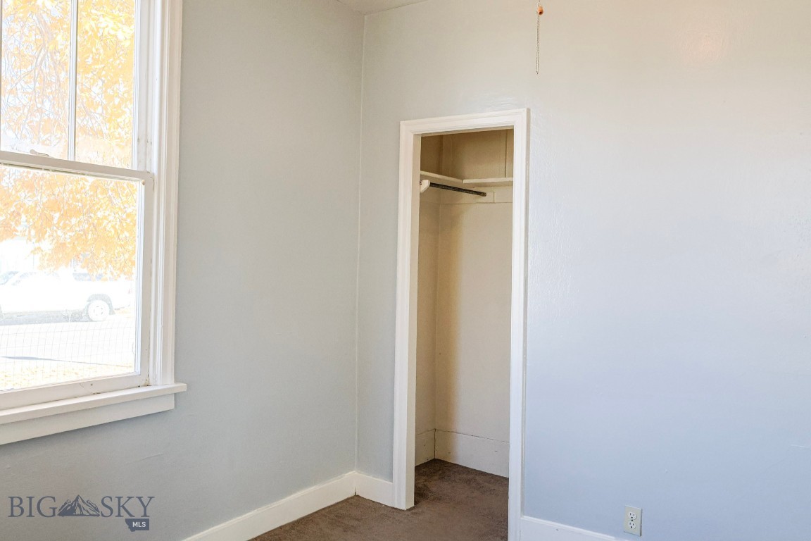 Anaconda, Montana 59711, United States, 2 Bedrooms Bedrooms, ,1 BathroomBathrooms,Residential,Pending,37616