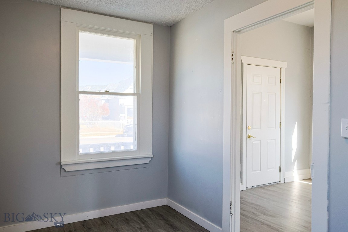 Anaconda, Montana 59711, United States, 2 Bedrooms Bedrooms, ,1 BathroomBathrooms,Residential,Pending,37616