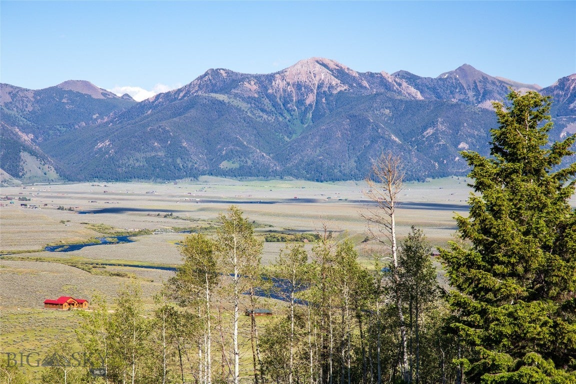 376 Sundance Bench Road