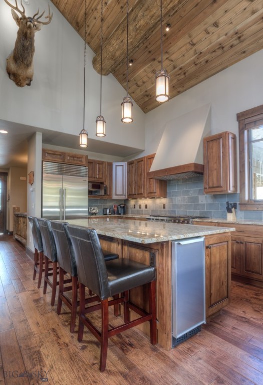Cascade Ridge Condos - Residential