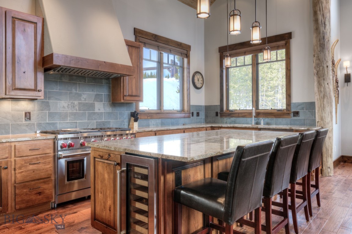 3 Lower Cascade Ridge Road 101