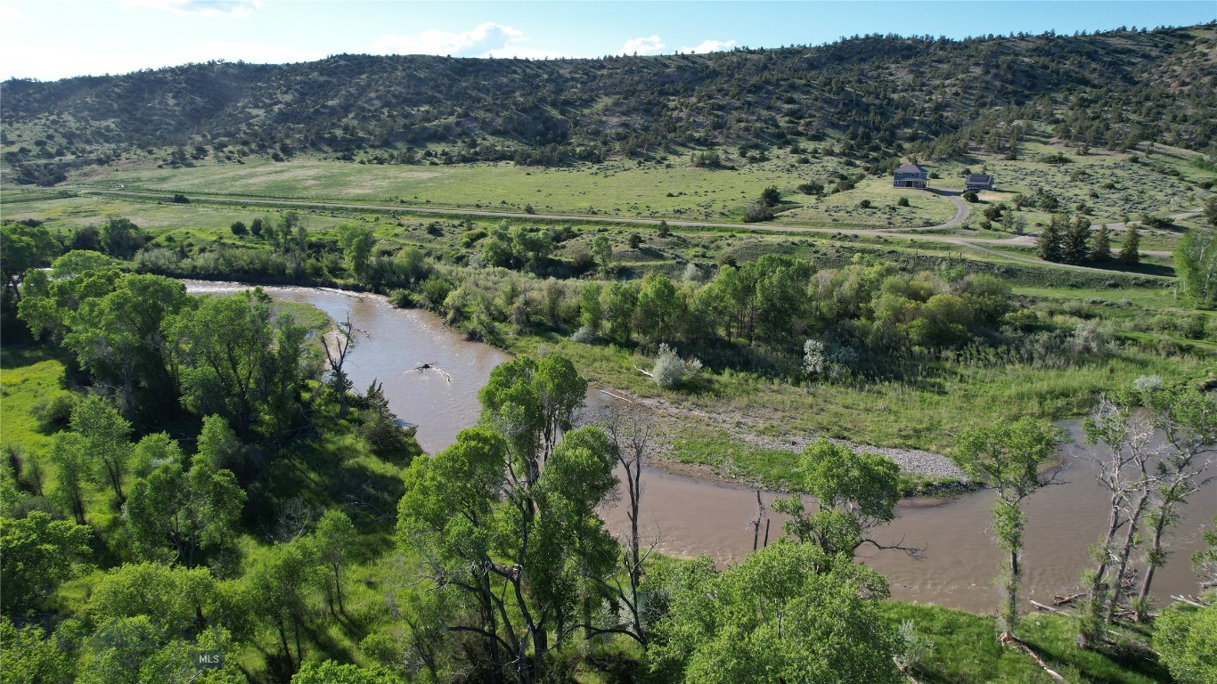 275 Convict Grade Road