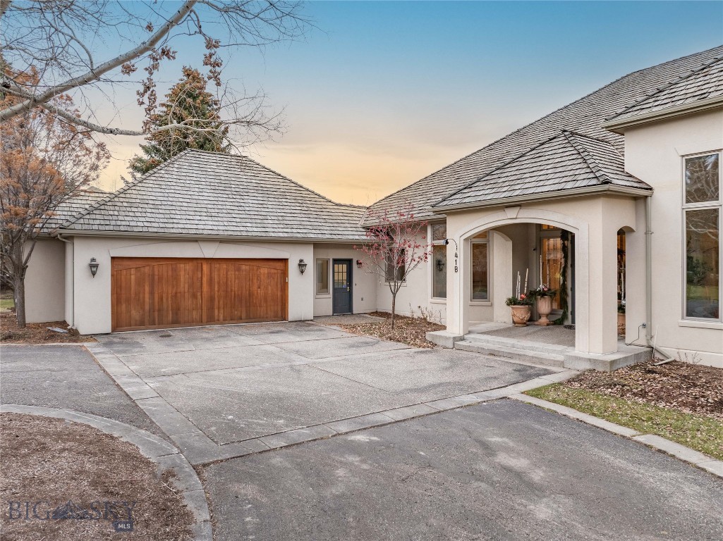 41 Hitching Post Road B