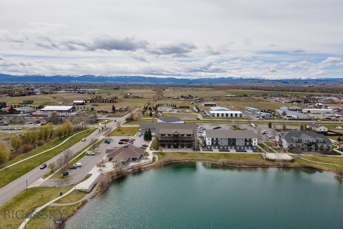 River Rock and Royal Village - Residential