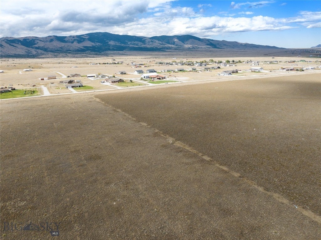 TBD tract 3. Desert. Drive
