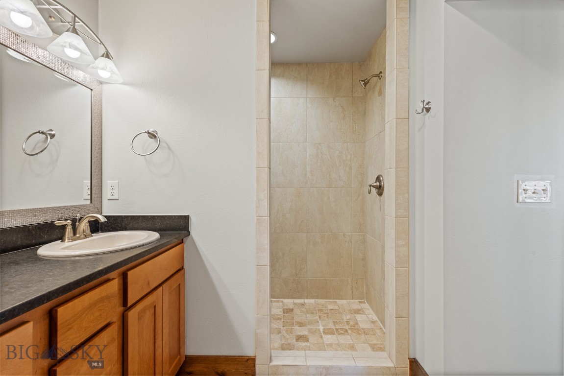 Cottage Park Lane Condos - Residential