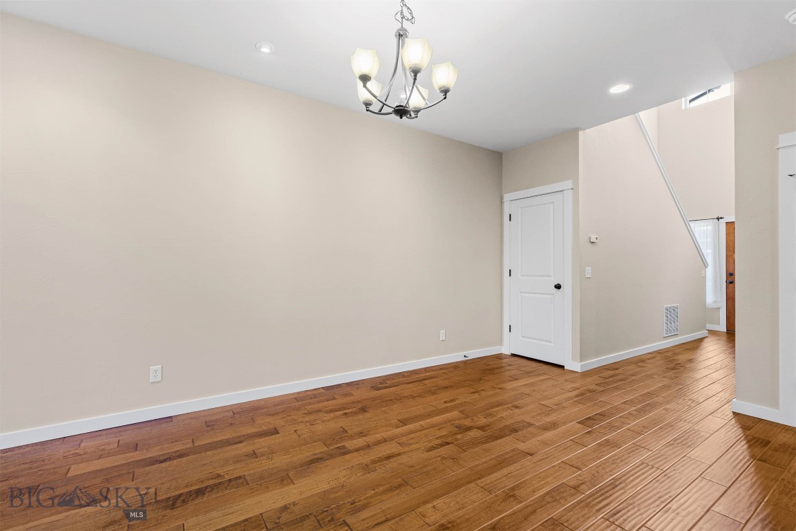 Bozeman, Montana 59718, United States, 2 Bedrooms Bedrooms, ,3 BathroomsBathrooms,Residential,Contingent,46425