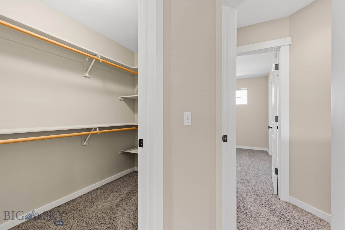 Bozeman, Montana 59718, United States, 2 Bedrooms Bedrooms, ,3 BathroomsBathrooms,Residential,Contingent,46425