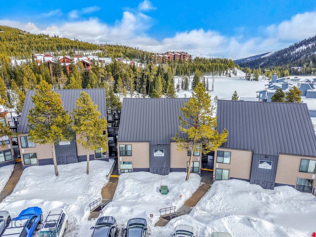 Hill Condos - Residential