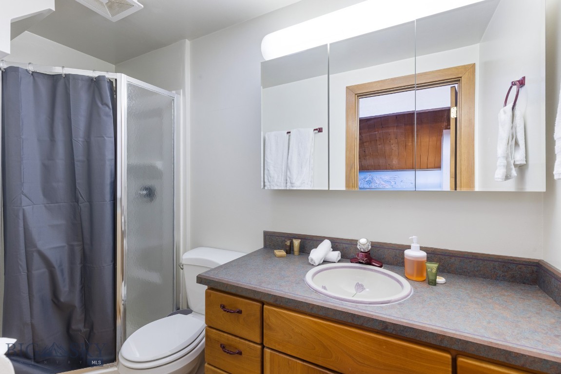 Hill Condos - Residential