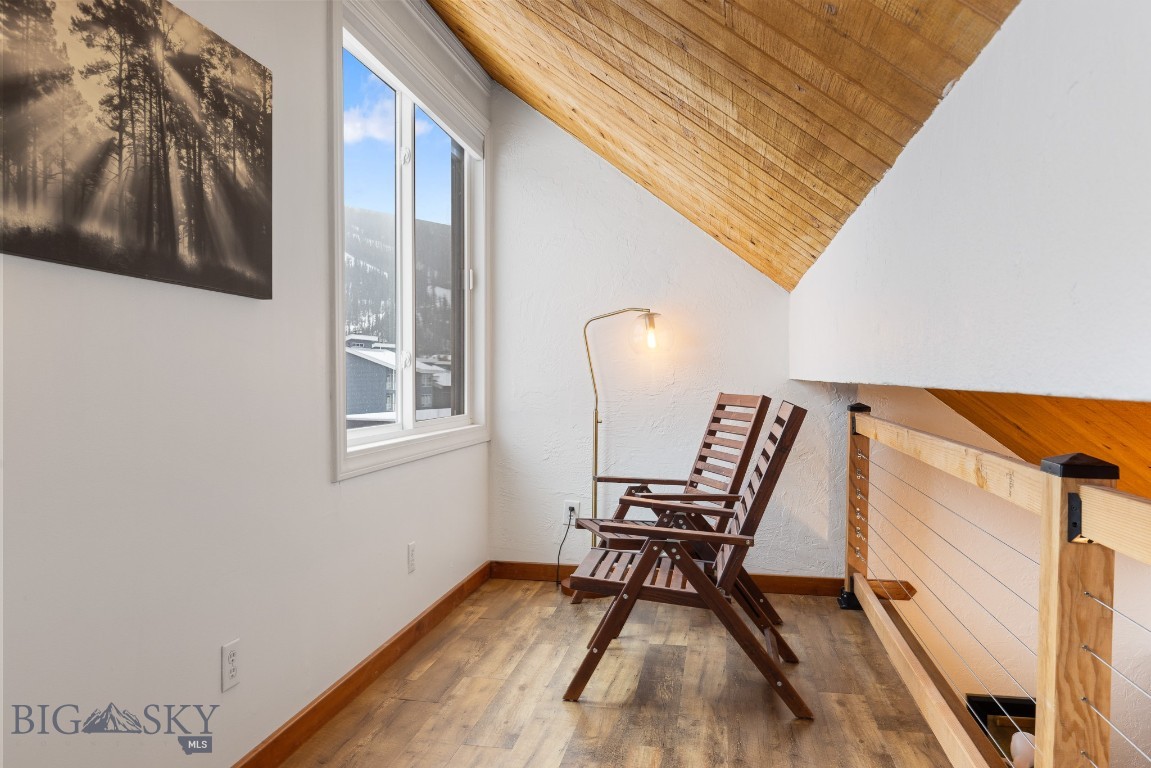 Hill Condos - Residential