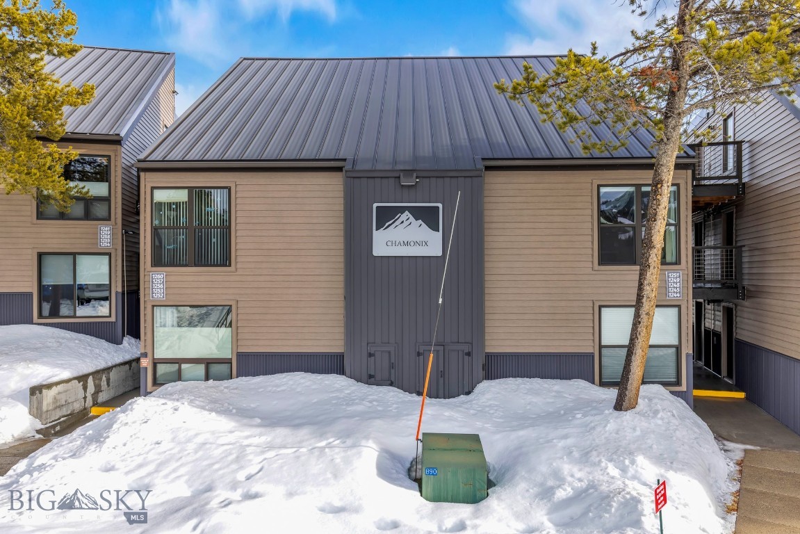 Hill Condos - Residential