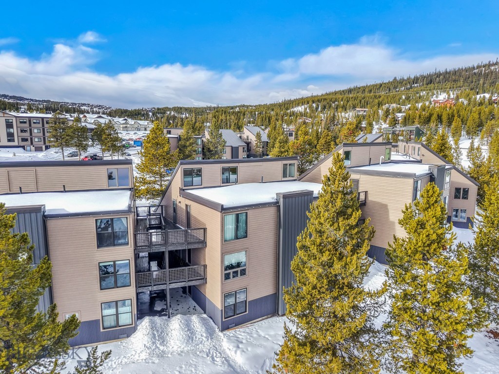 Hill Condos - Residential