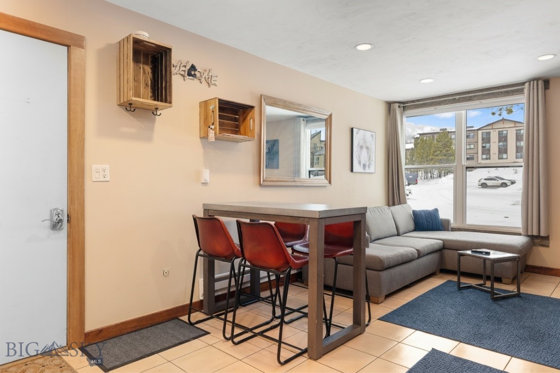 Hill Condos - Residential