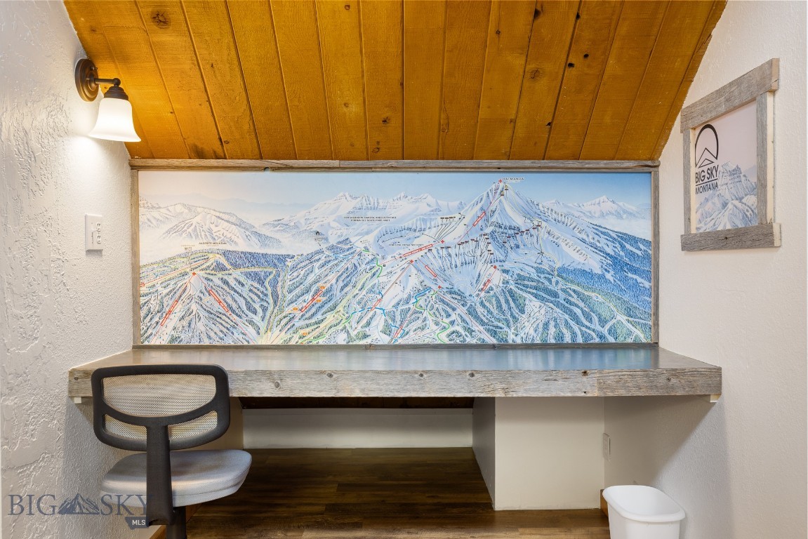 Hill Condos - Residential