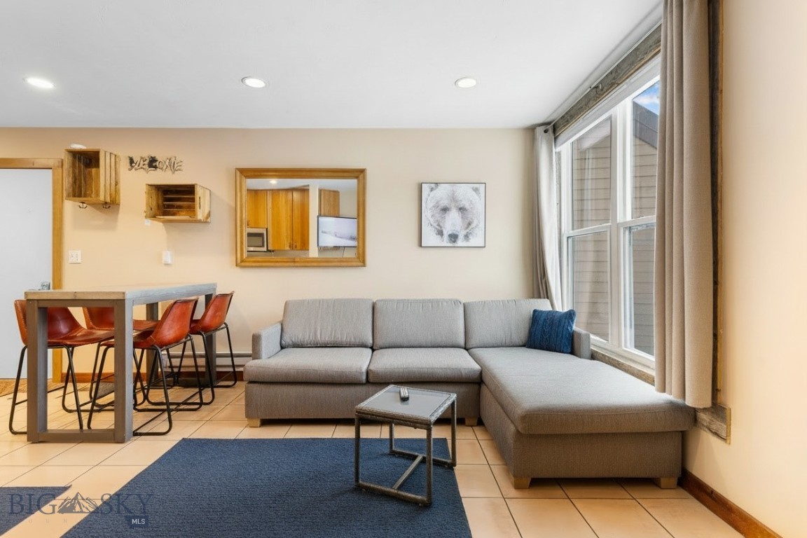 Hill Condos - Residential