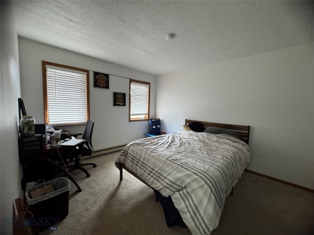 Cedarwinds Condo - Residential