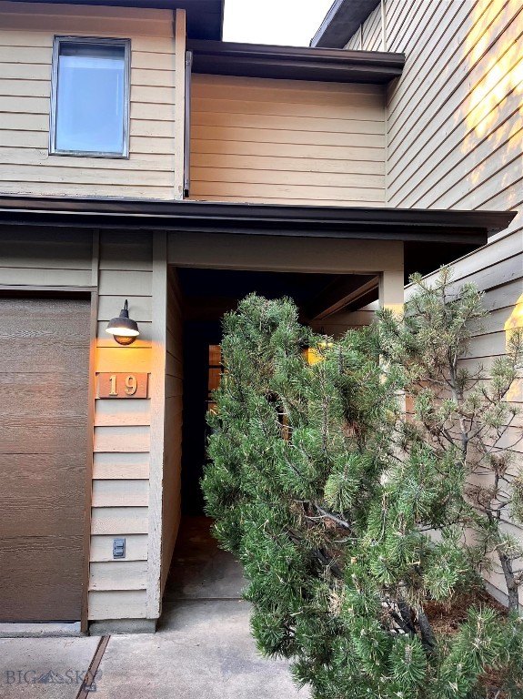 Cedarwinds Condo - Residential