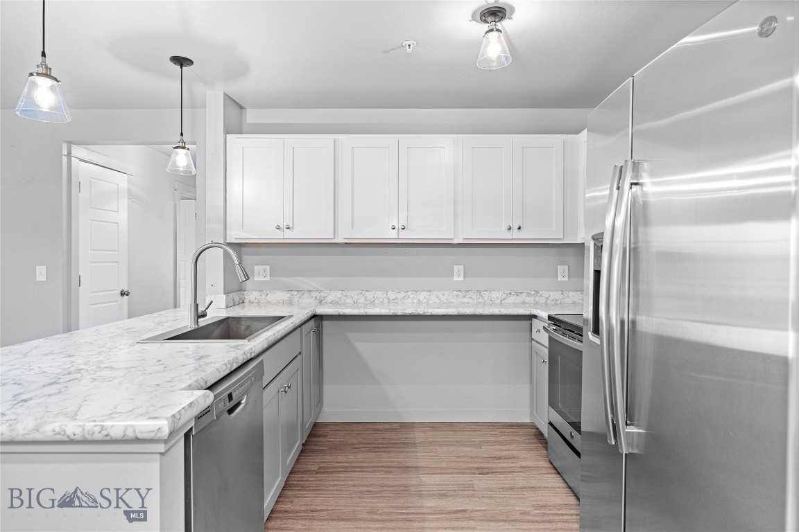 Bronzeleaf Condos - Residential