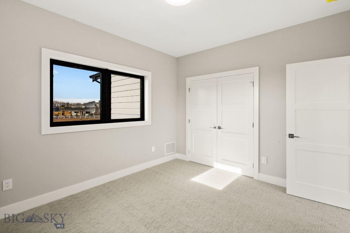 Creekside Meadows - Residential