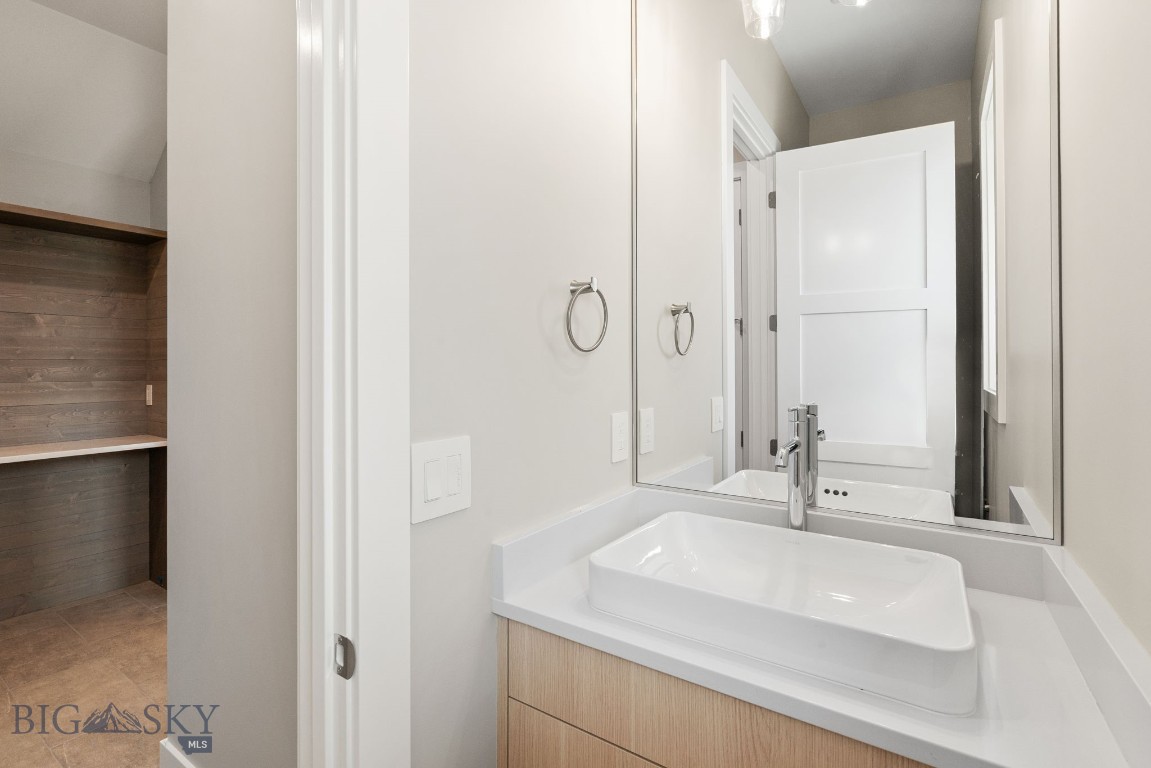 Creekside Meadows - Residential