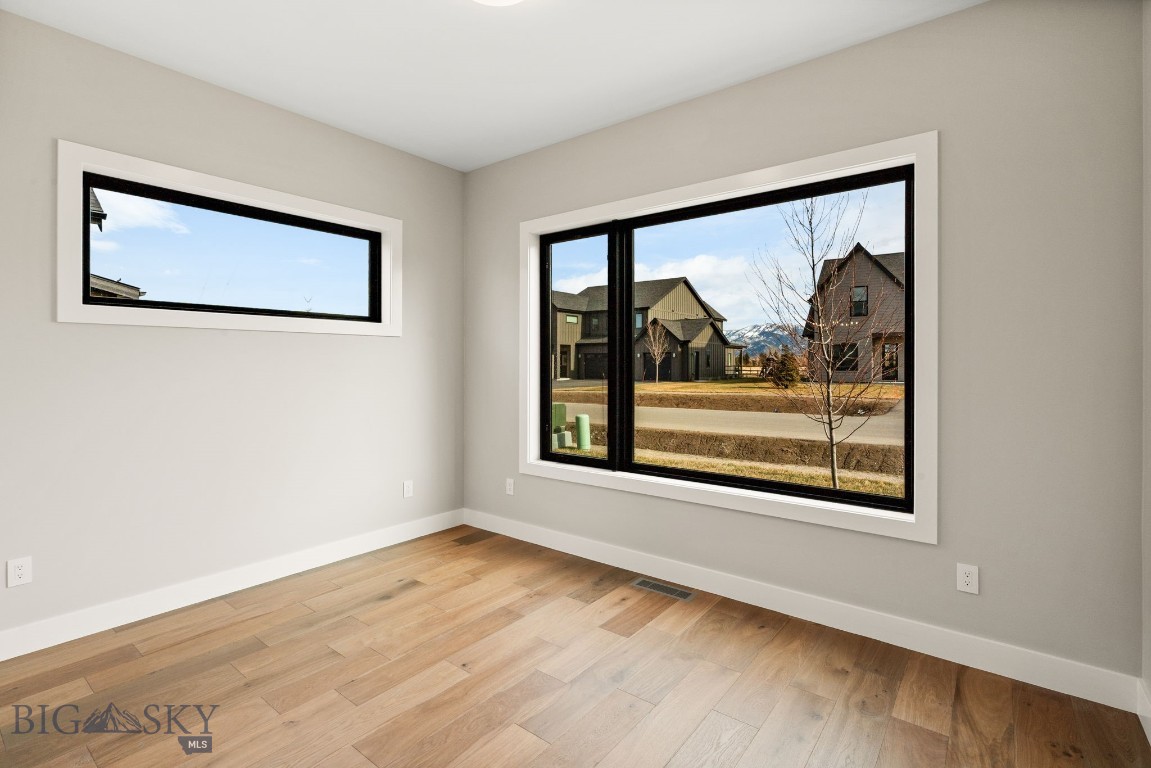 Creekside Meadows - Residential