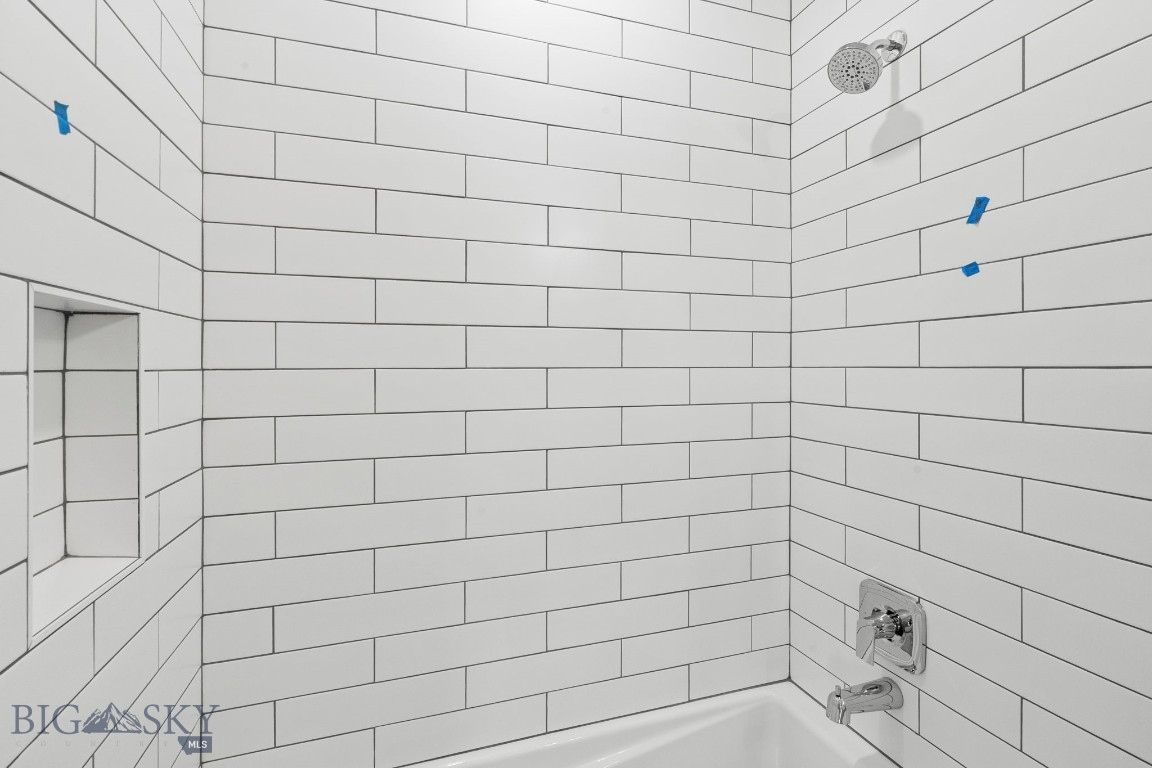 Creekside Meadows - Residential