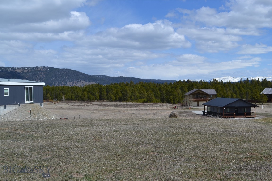 Hebgen Lake Estates - Land
