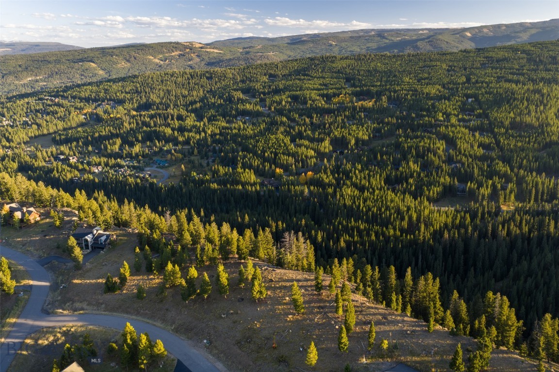 Antler Ridge - Land