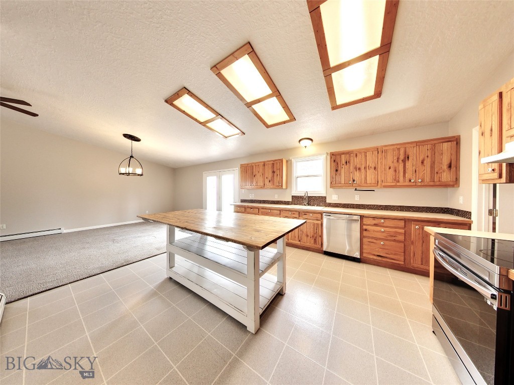 409 W Gallatin