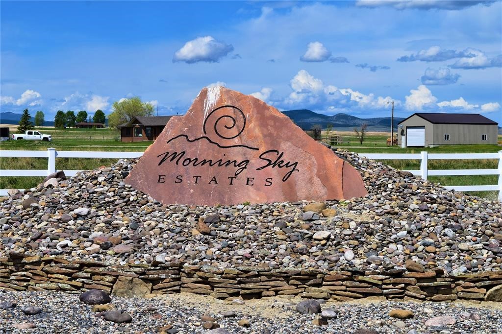 Enjoy the tranquility of a 3-acre parcel located just 30 minutes from Bozeman. This is a wonderful opportunity to build your dream home and embrace a relaxed lifestyle. Amazing views, even terrain and a milder winter climate!