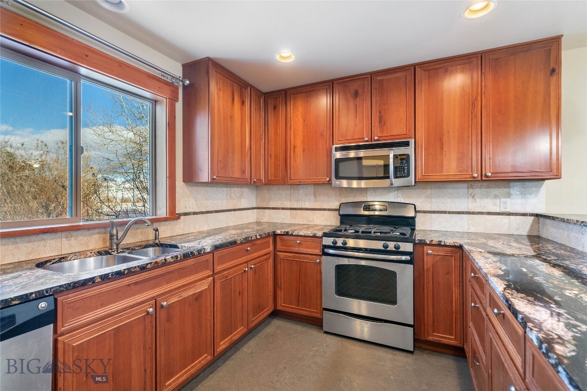 Diamond Estates - Residential