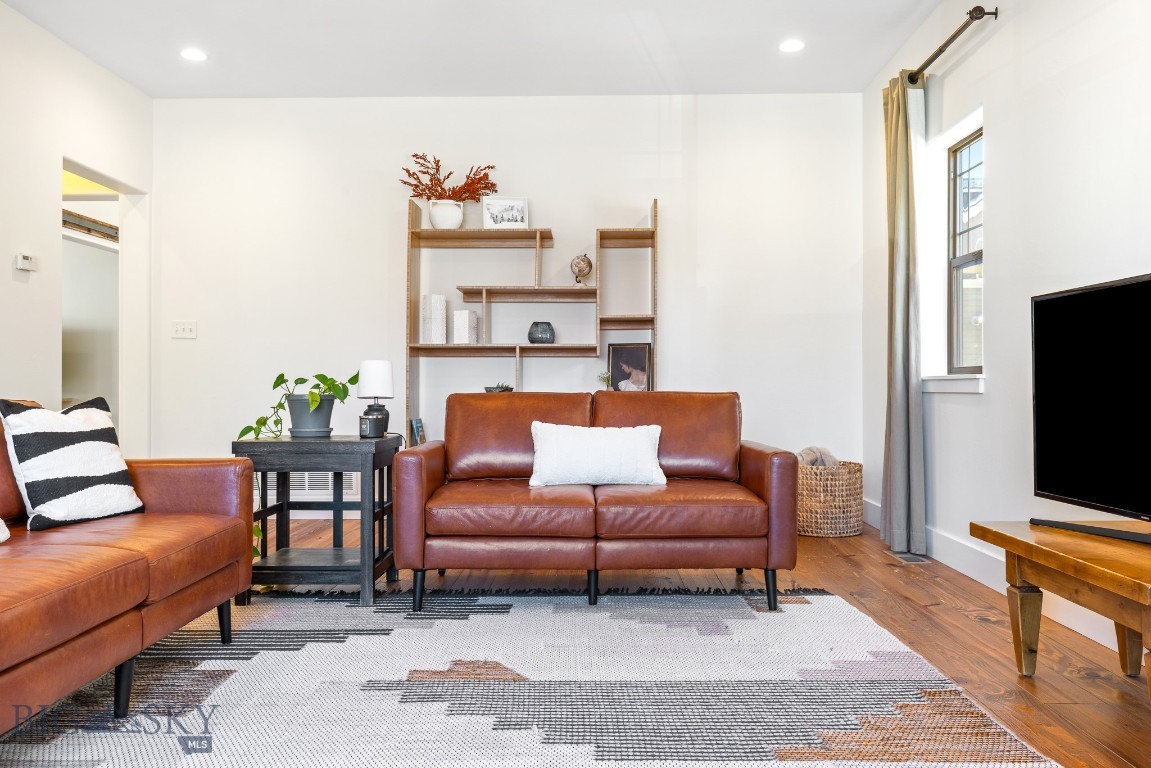 Valley West - Residential Income