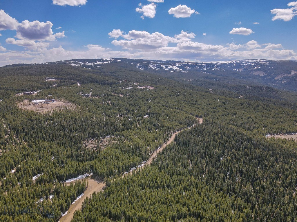 Beaver Creek West - Land