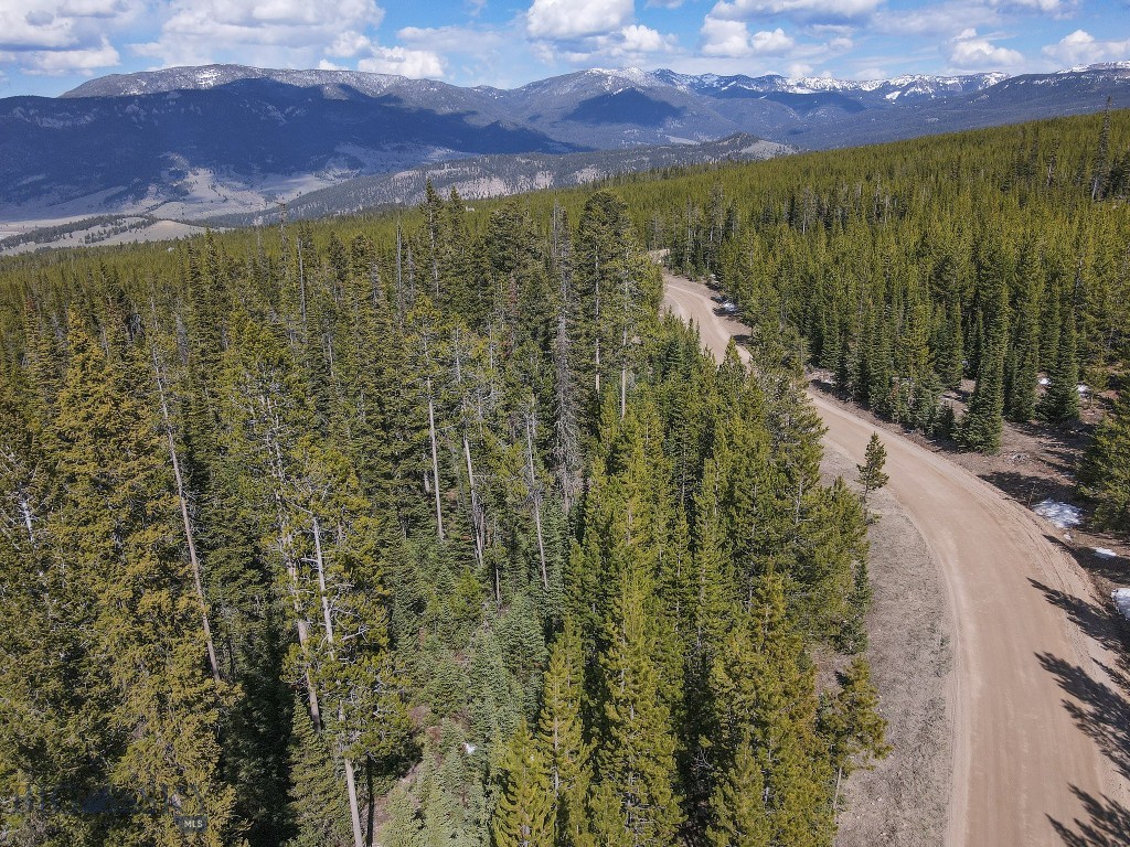 Beaver Creek West - Land