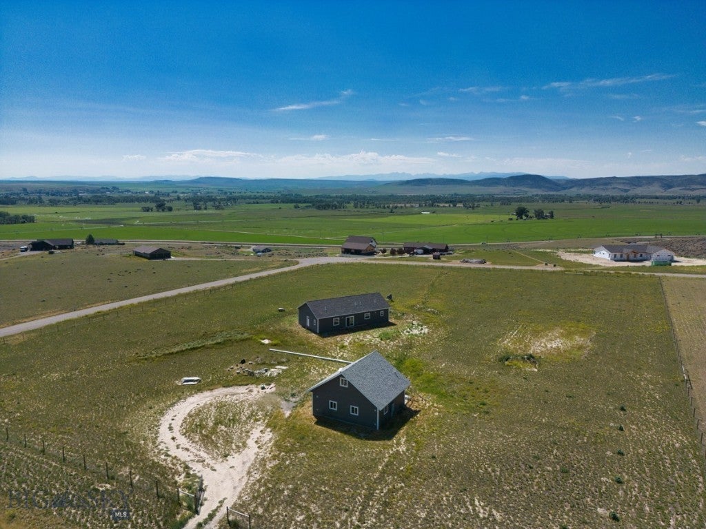7 Morgan Dr