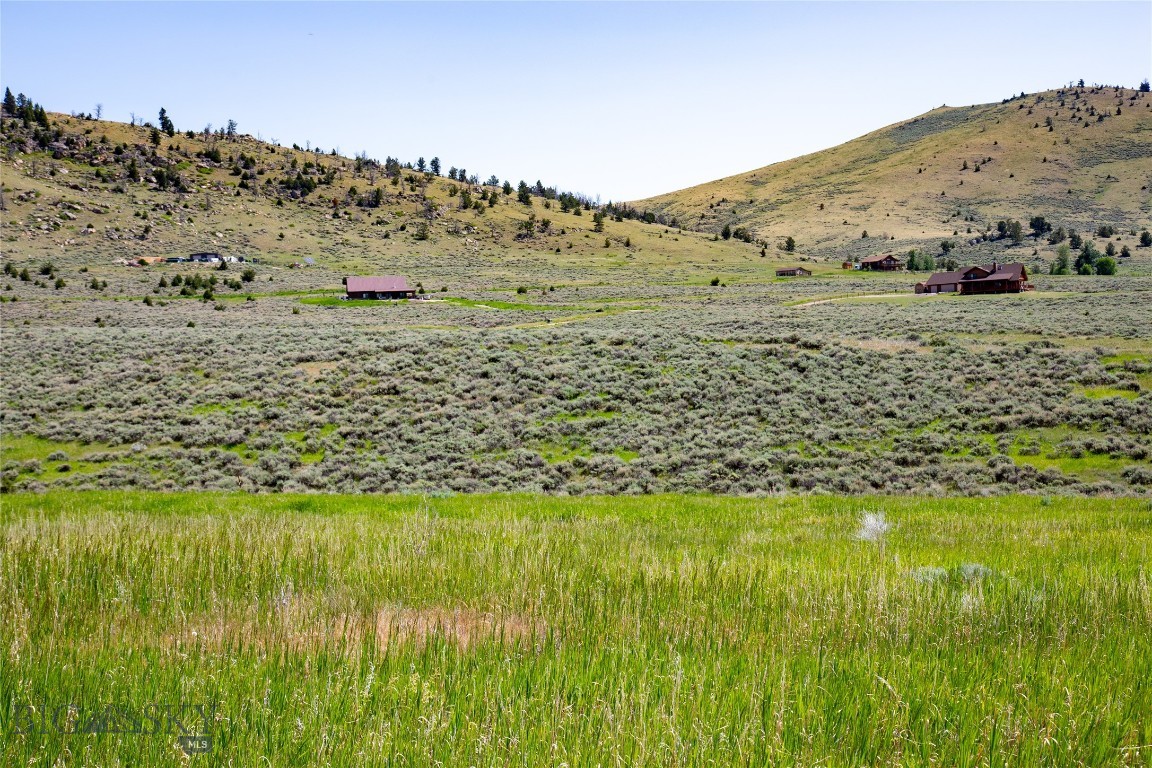 Shining Mountain West - Land