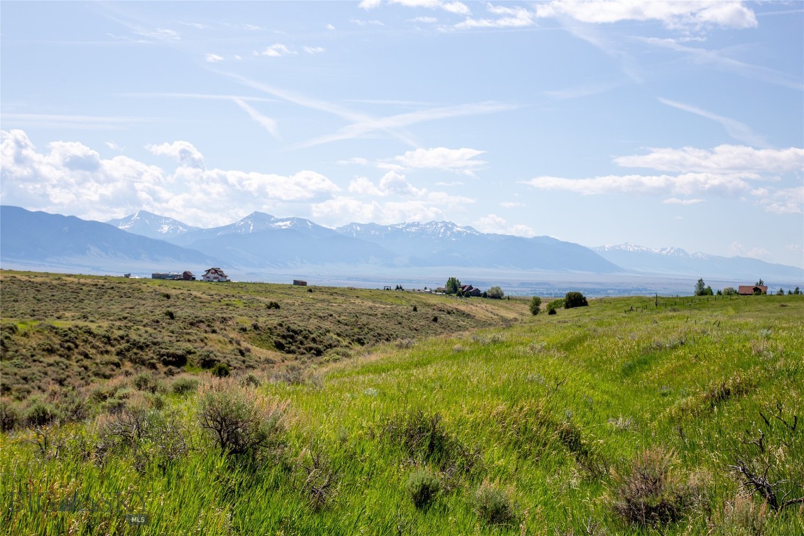Shining Mountain West - Land